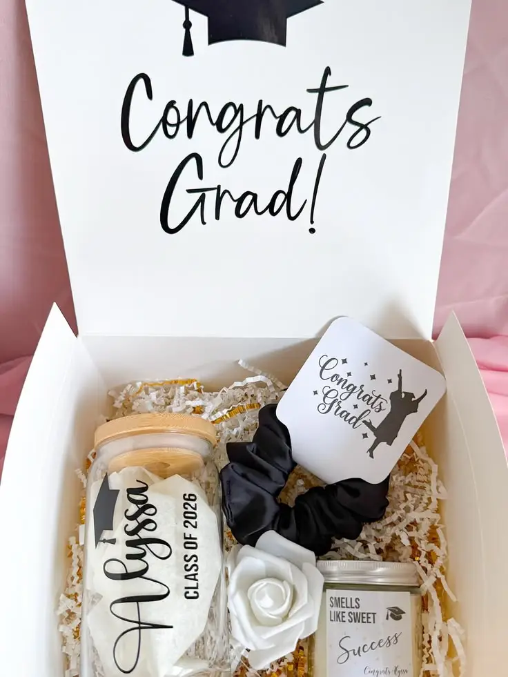 Graduation gifts - Khaas Items