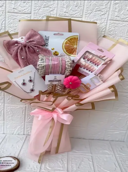 Gifts for friends - Khaas Items
