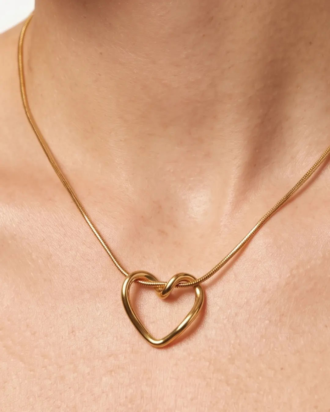 Hollow Heart Necklace - KHAAS Items