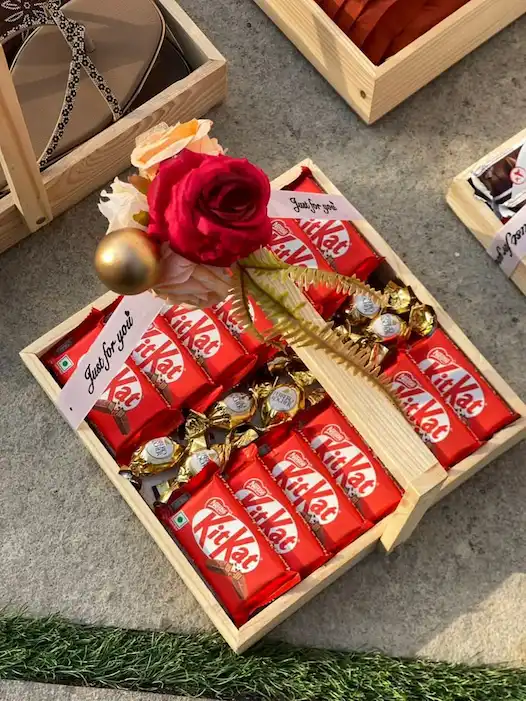 KitKat and Ferrero Rocher Wooden Tray Gift Box - KHAAS Items