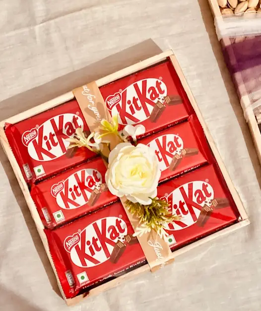KitKat Wooden Tray Gift Set - KHAAS Items