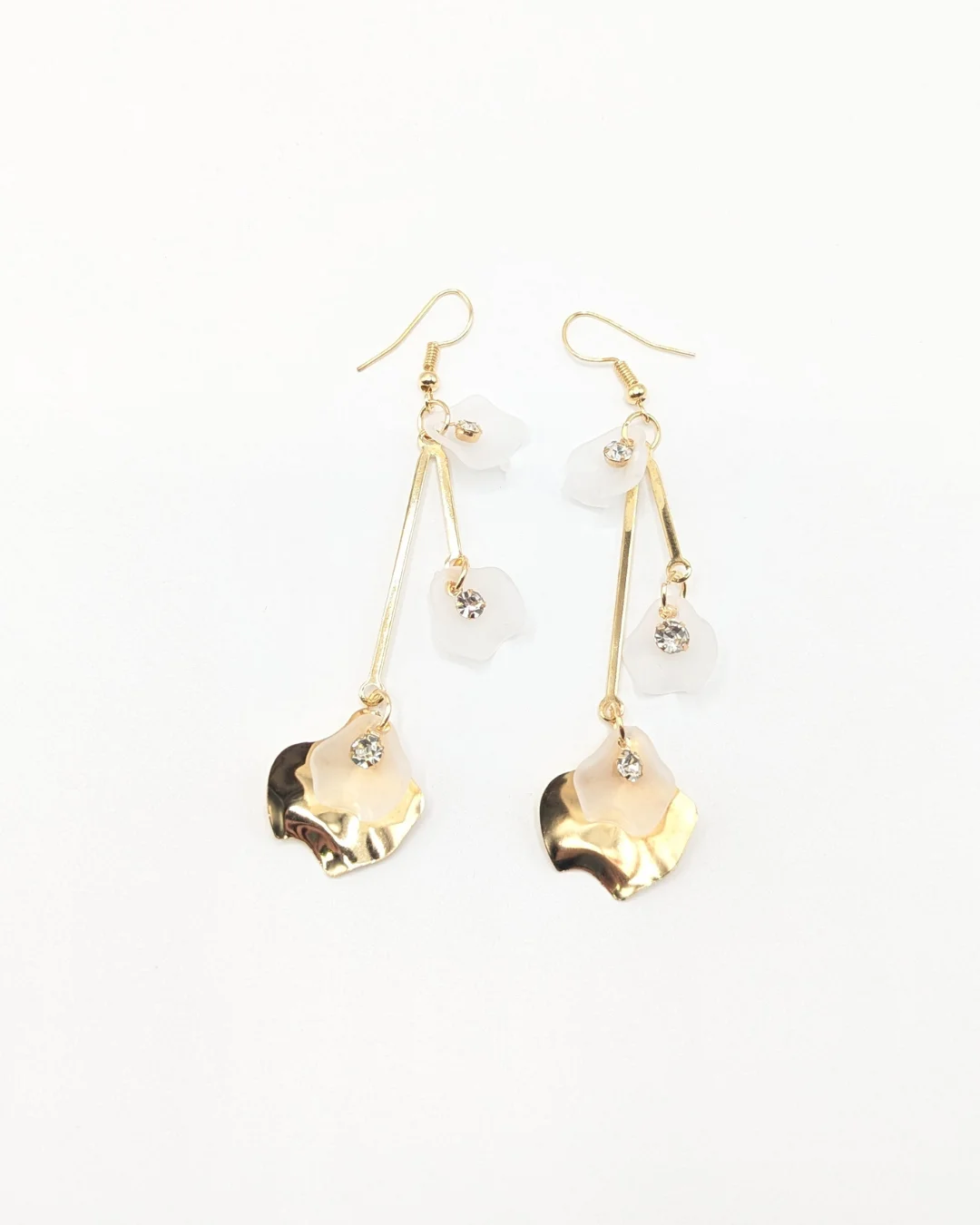 Midnight Noor Crystal Dangles - KHAAS Items