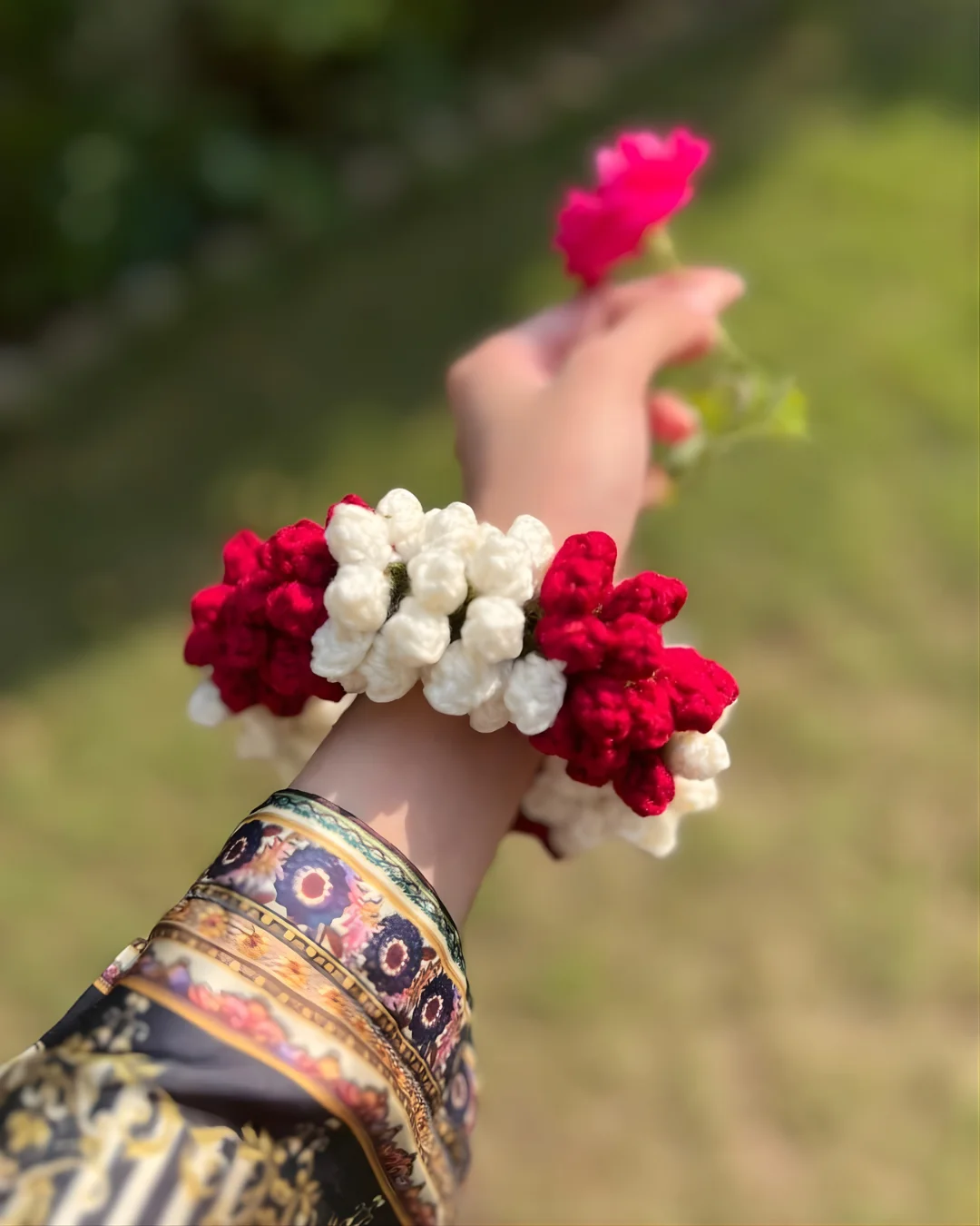 Signature Khaas Gajras Pair - KHAAS Items
